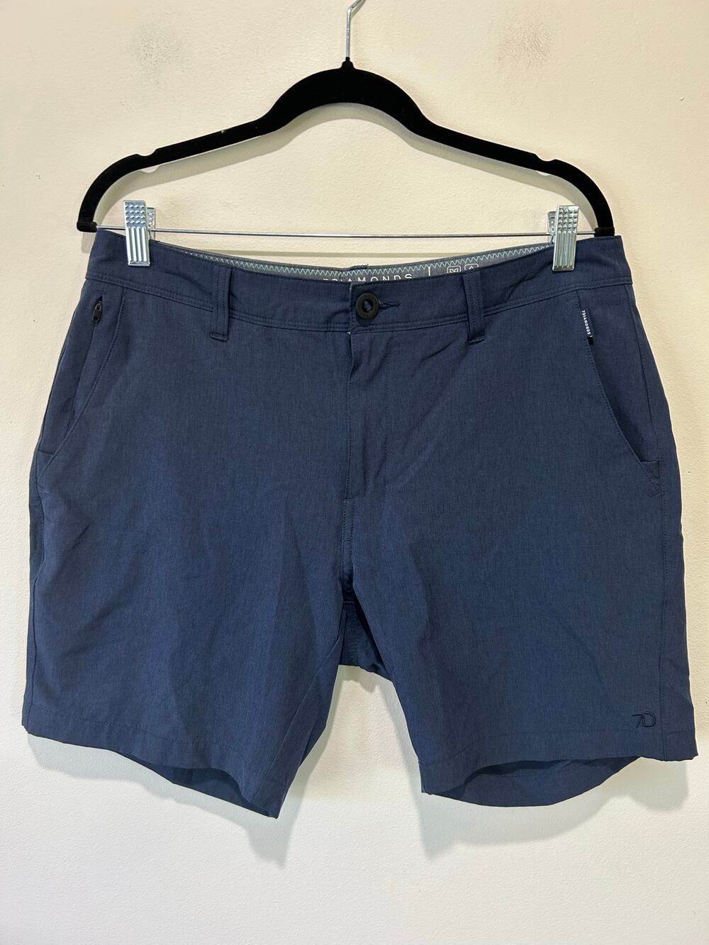 7Diamonds Momentum Stretch shorts mens 32 navy stretch performance